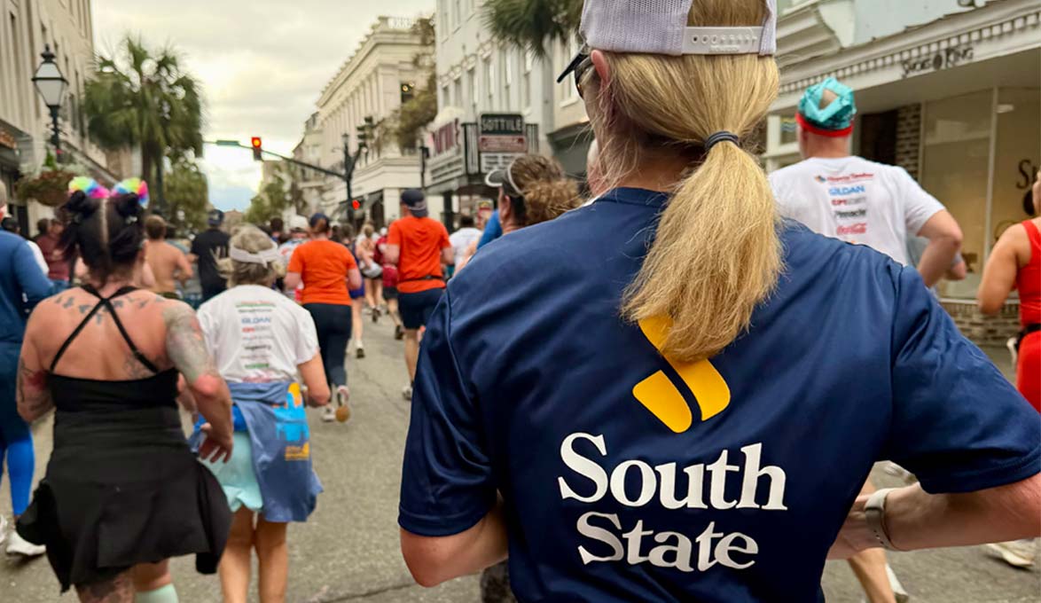 SouthState Bank Employee Runs in Cooper River Bridge Run