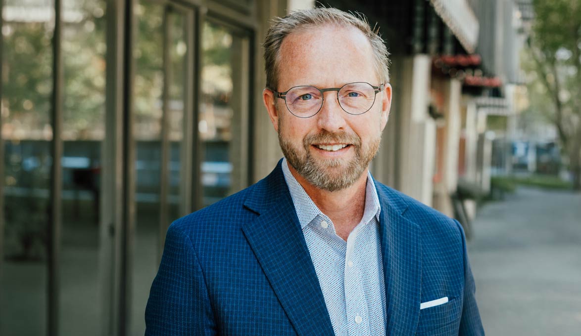 David Mathis, Director of Government Contractor Banking