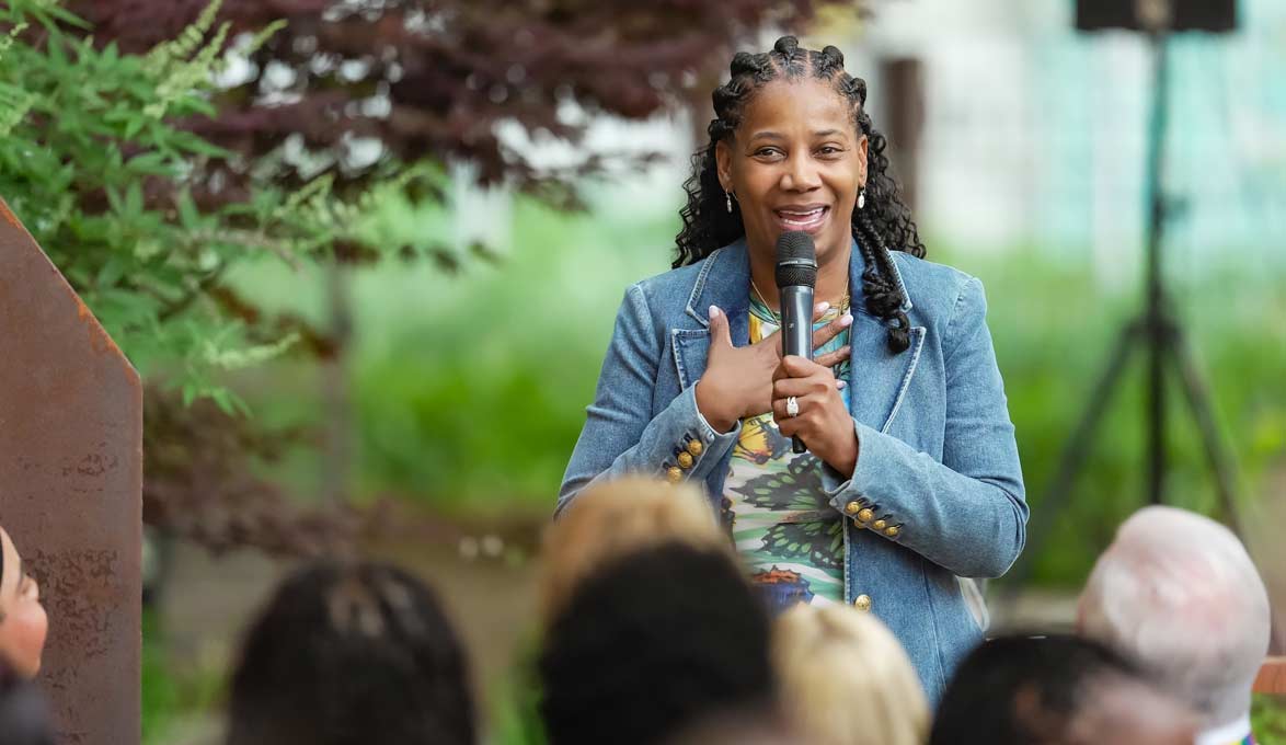Dr. Cheryl Jackson