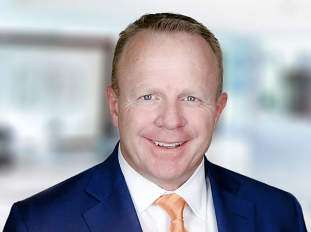 headshot for Mark White