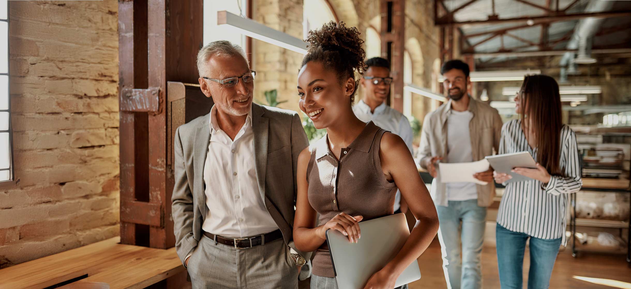 Small Business owner operator applies for a loan online