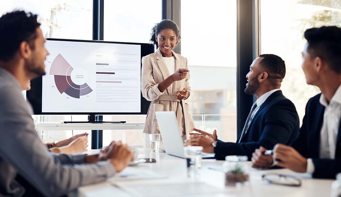 employee presenting Strategies to Manage Increased Costs and Margins During a Recession